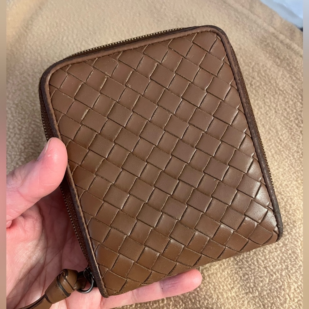 SOLD - Bottega Veneta Intreciatto  lambskin leather zip around bifold wallet